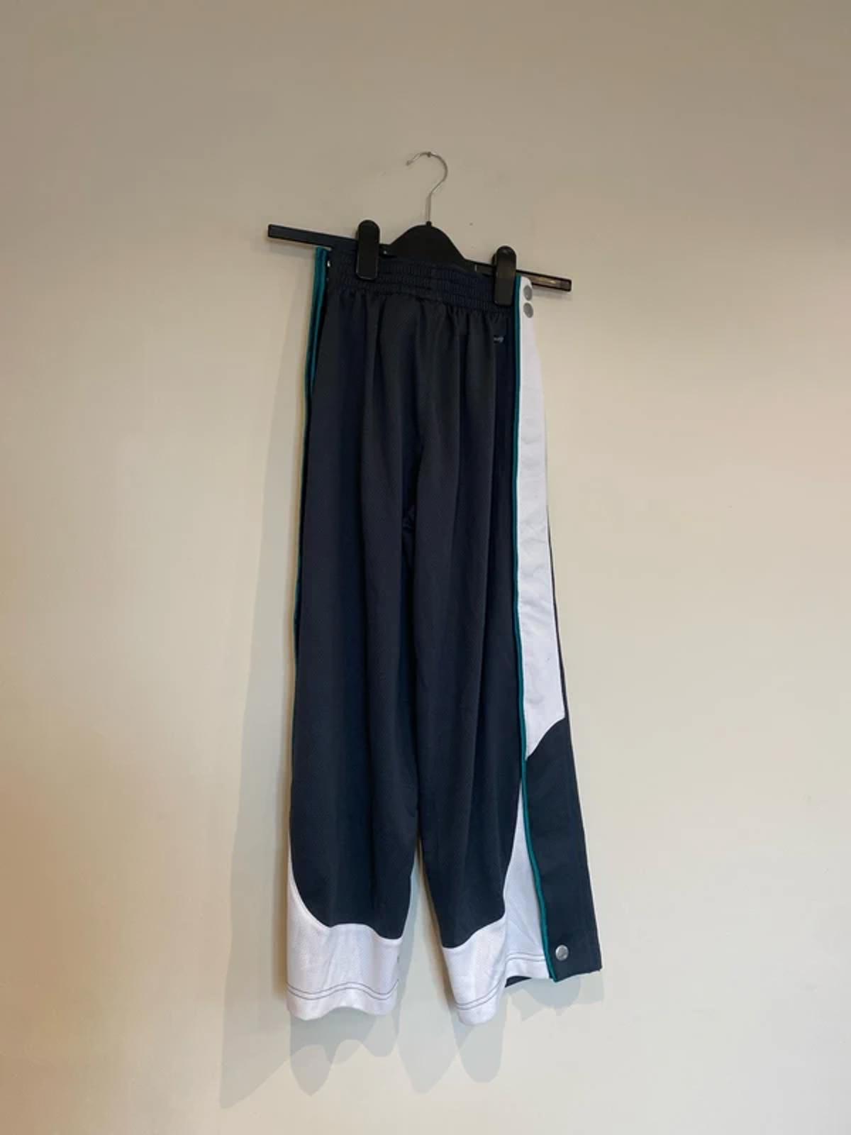 Vintage Nike Basketball Joggers Women Small