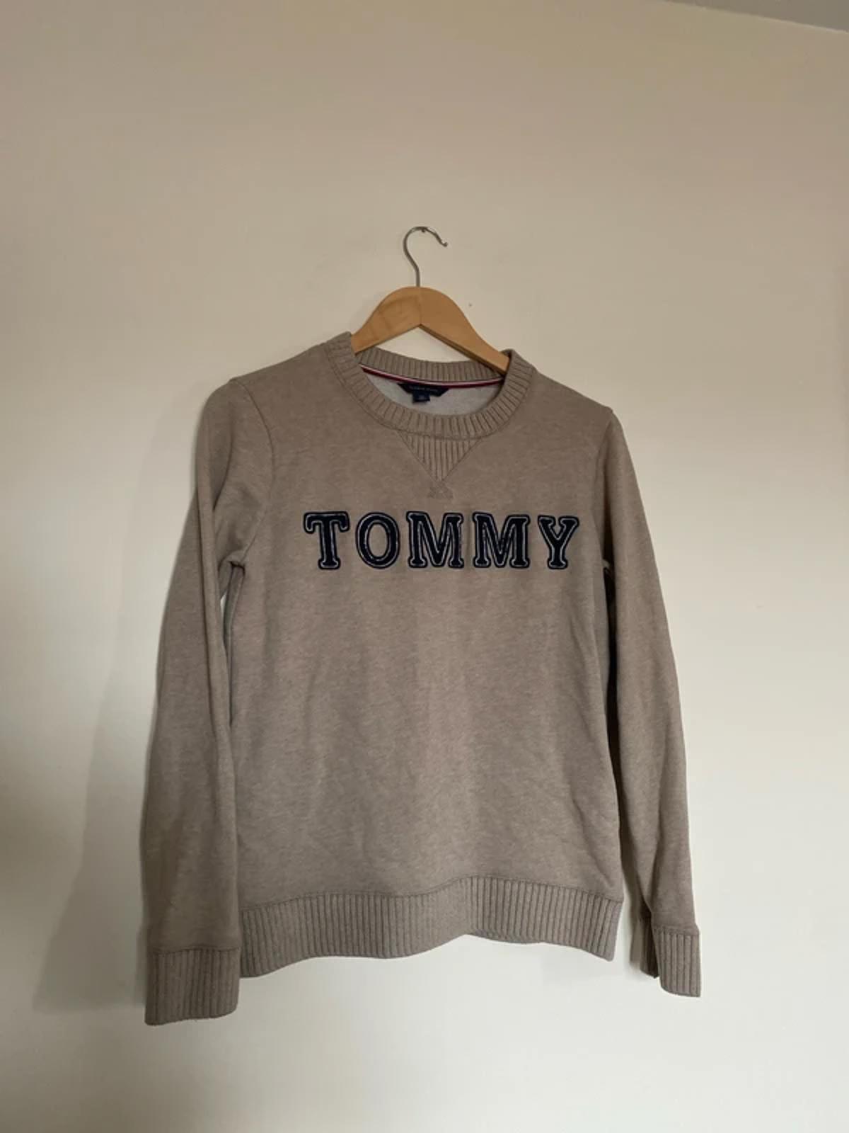 Tommy Hilfiger Spell Out Jumper Beige Small