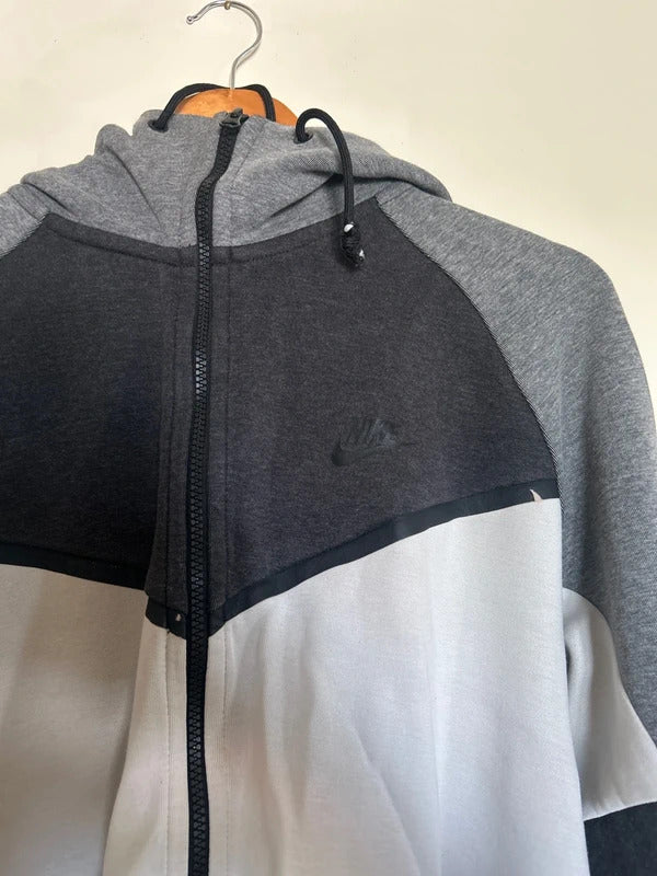 Vintage Nike Zip Up Jacket White/Black/Grey XL