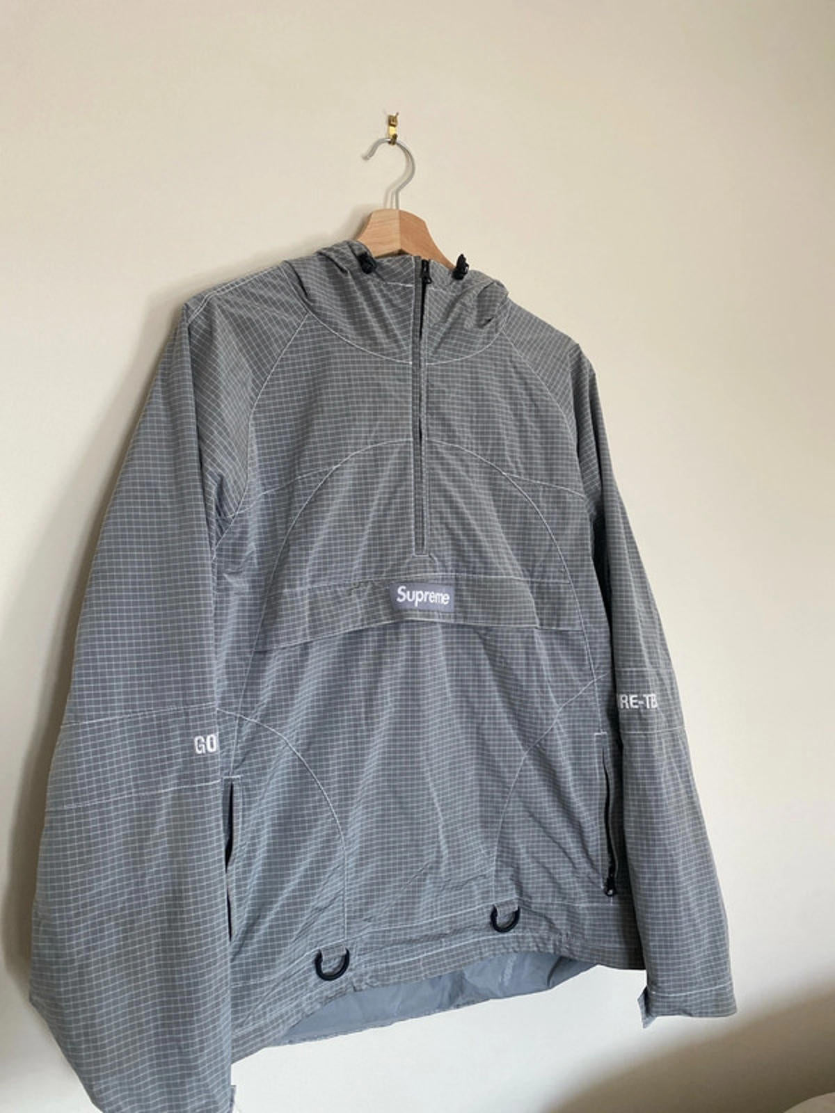 Supreme Gore-tex Contrast Stitch Anorak Jacket Large