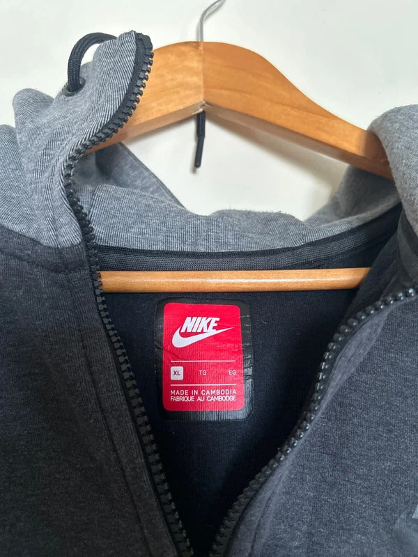Vintage Nike Zip Up Jacket White/Black/Grey XL