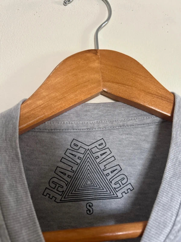 Palace Hippy Cig T-shirt Grey Small