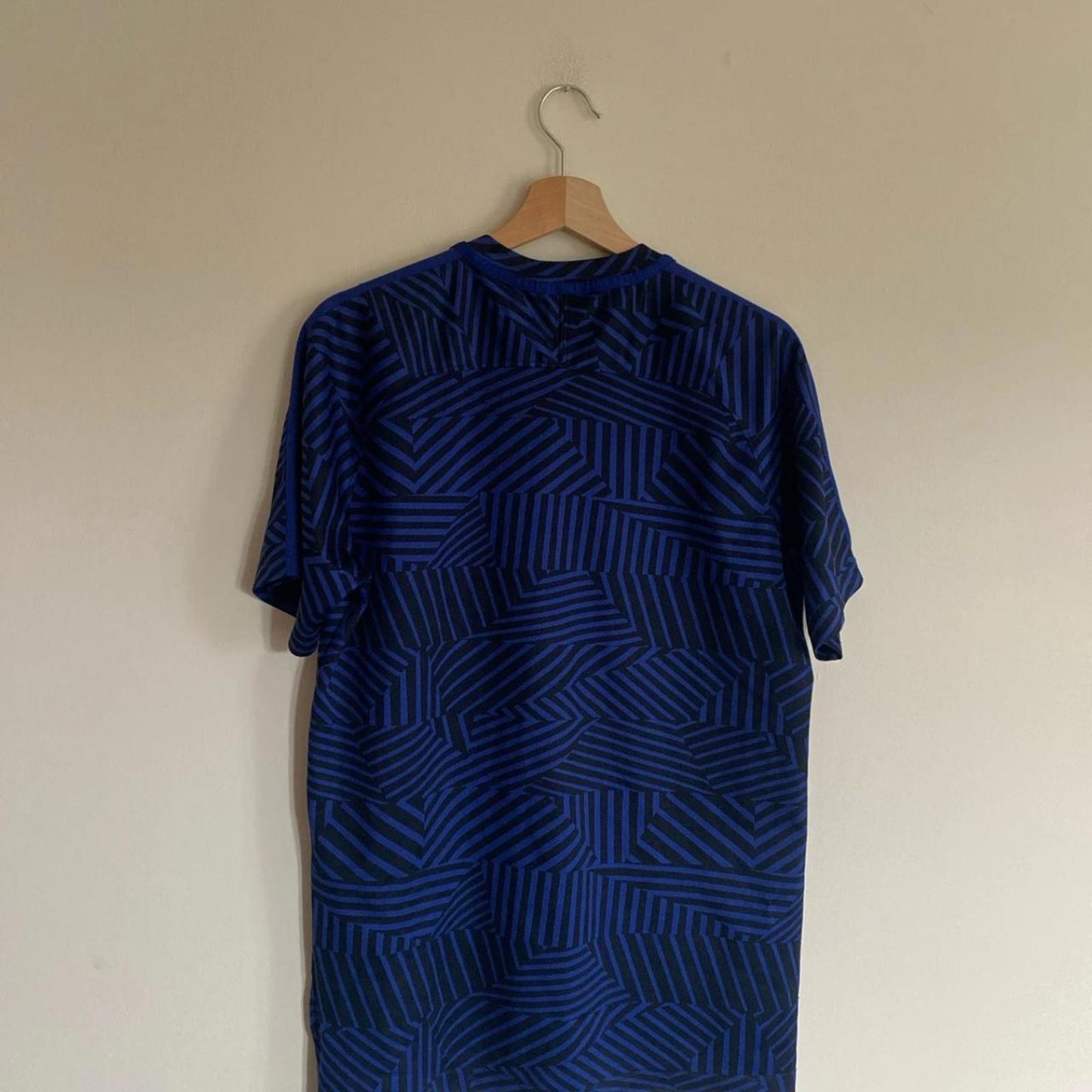 Nike Dri Fit T Shirt Large