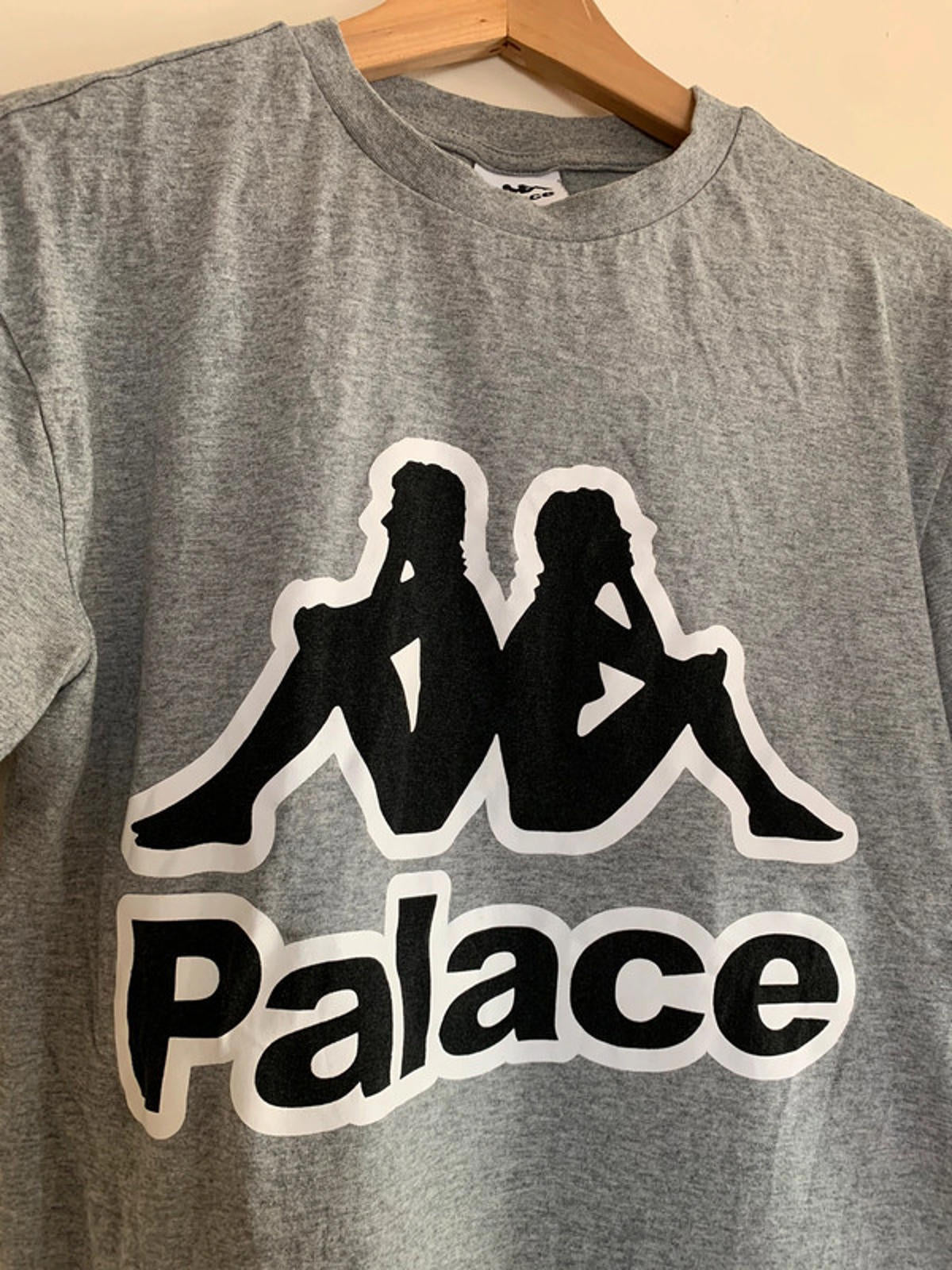 Palace x Kappa T-shirt Small