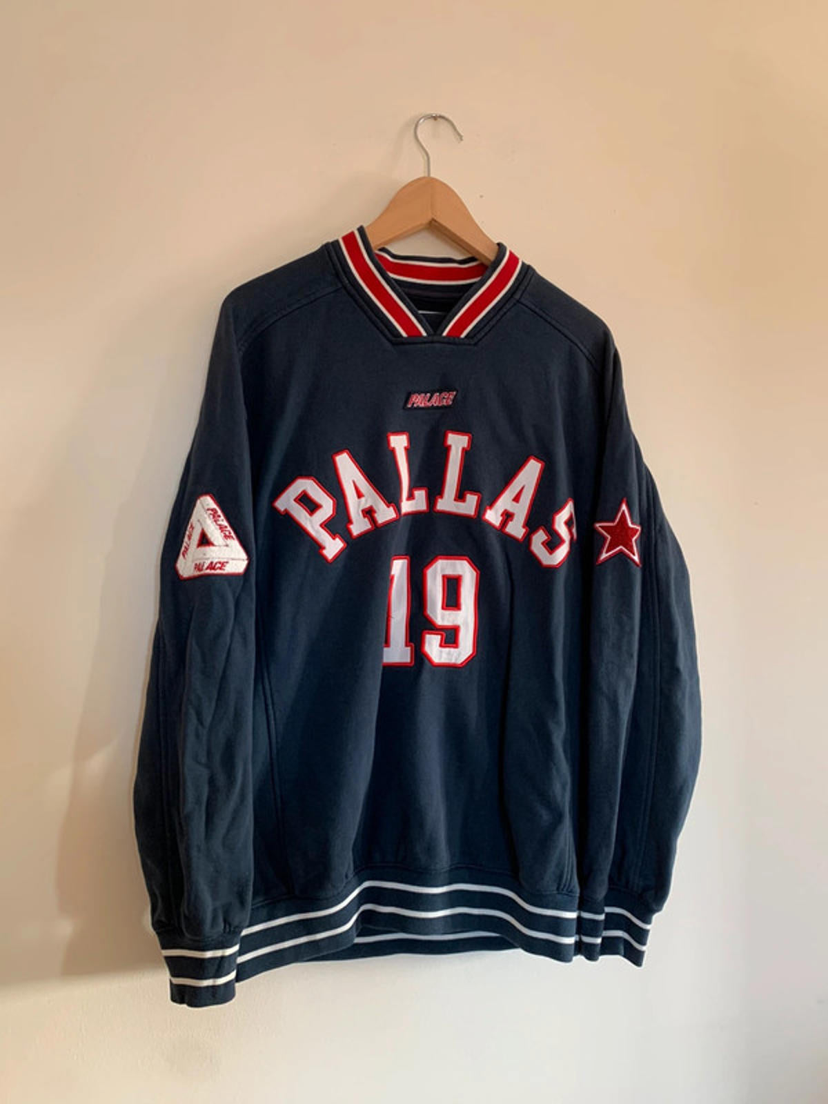 Palace Pallas Crewneck Jumper Medium