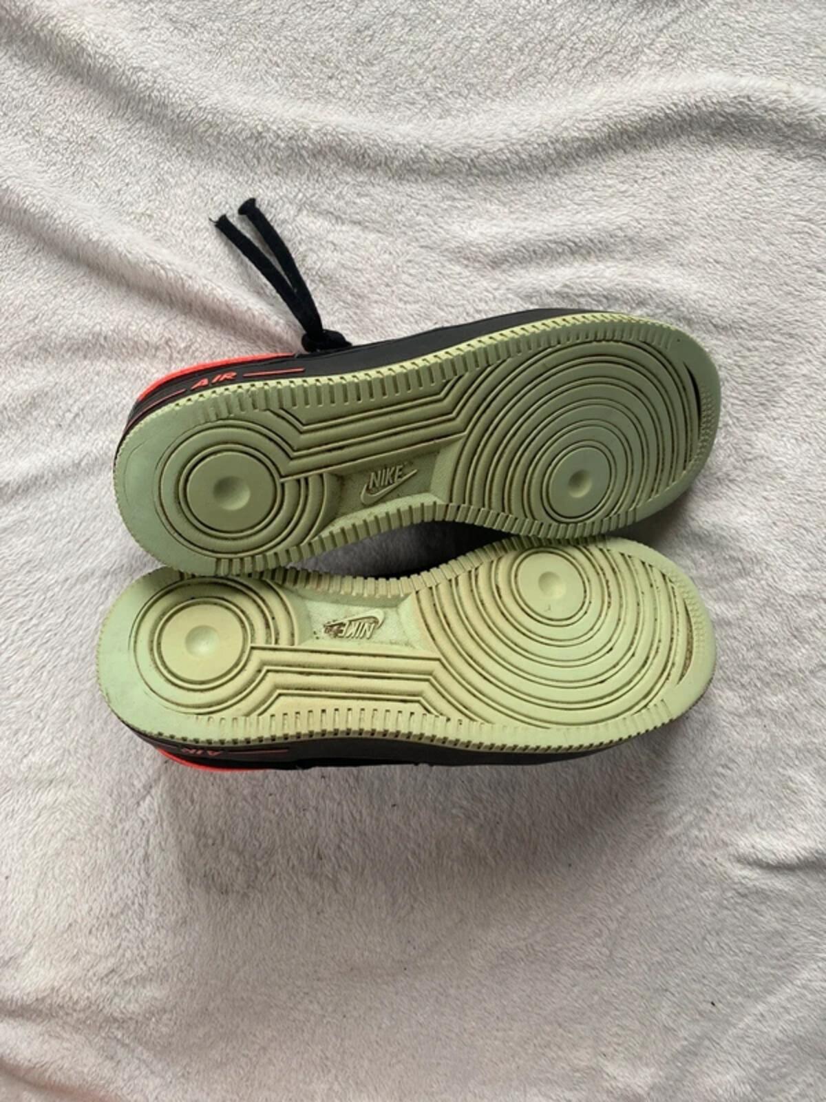 Nike Air Force 1 Yeezy UK 8.5
