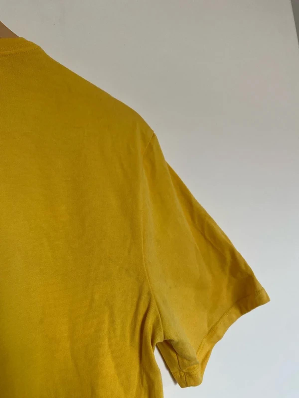 Nike Swoosh T-Shirt Yellow Large